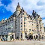 Fairmont-Chateau-Laurier-hotel-exterieur-2_s550